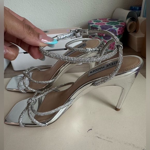 Steve Madden Silver Strappy Heels - Picture 3 of 6